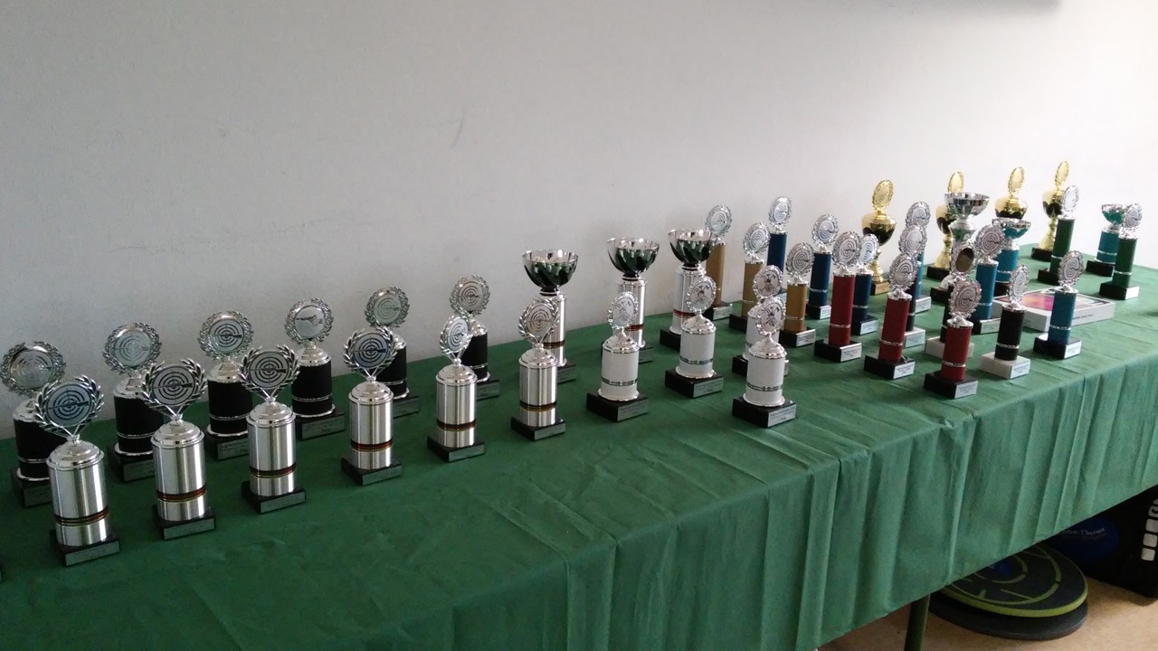 Pokale der Wagrien-Pokal-Schießsportwoche beim SSV Kassau
