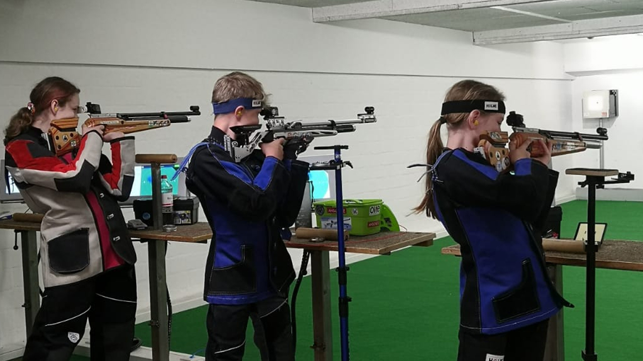 v.l.: Laura Willmann, Julius Schumacher und Jonna Biehl